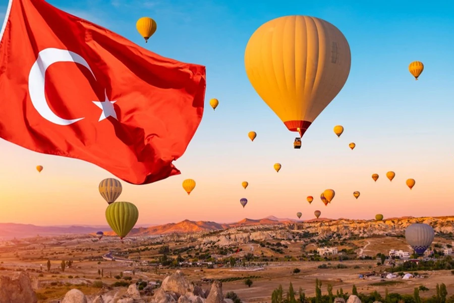 Globos aerostáticos sobre Capadocia en Turquía